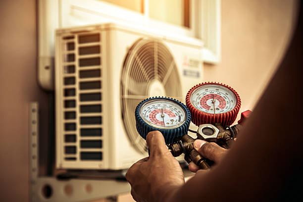 Professional Ductwork Repair technician working in Saint Georges, DE